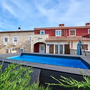 Villa Maris, Brtonigla